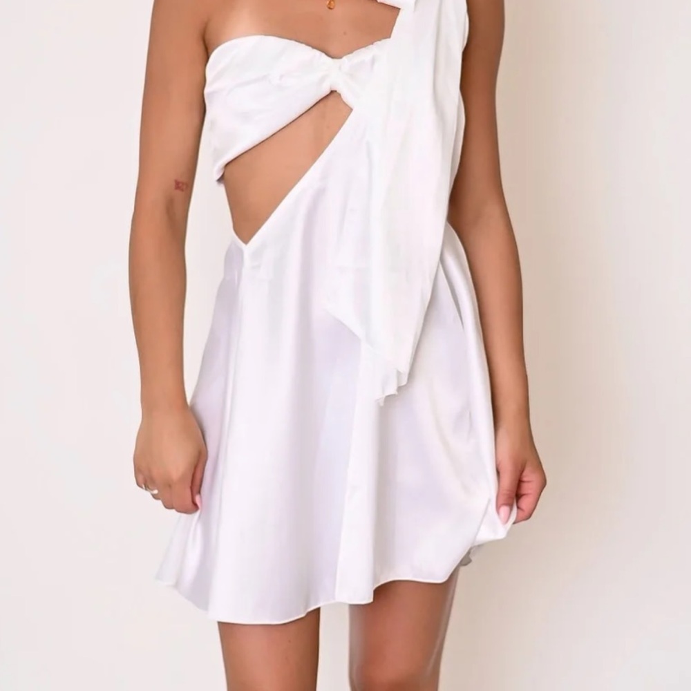 White one shoulder mini dress with cut out detail